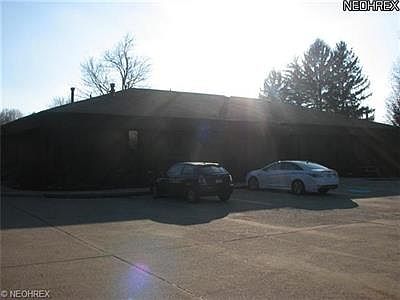 2nd image of 193 East Ave