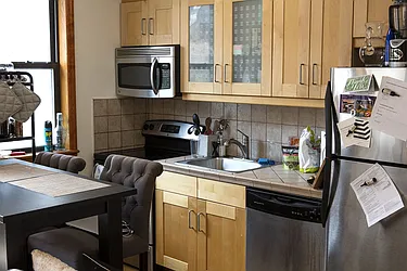 Rented by Easy Rental LLC