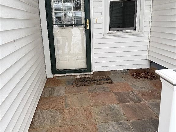 4th image of 228 Acrebrook Rd