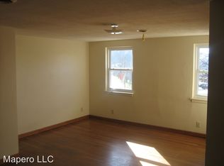 874 Fairmont Rd APT H, Westover, WV 26501