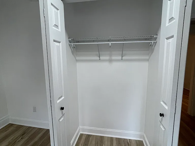 2421 Beechwood Blvd #2421B — Photo 9