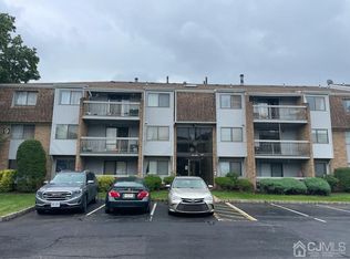 917 Edison Glen Ter, Edison, NJ 08837