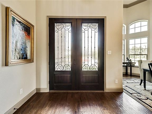 4th image of 5206 Melia Dr