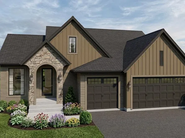 3772 Brookside Dr, Chaska, MN 55318