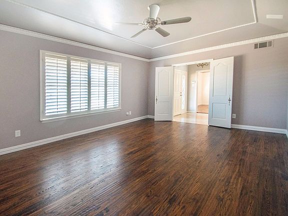 4th image of 7337 Blairview Dr
