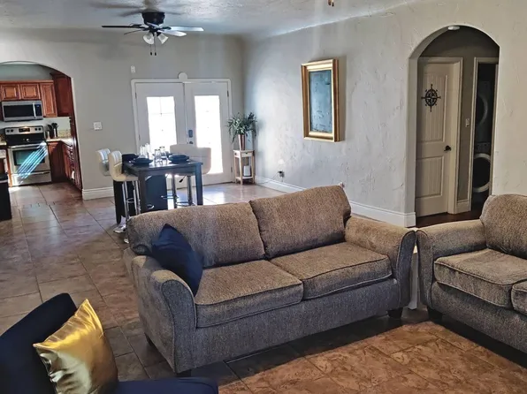 611 S Roselawn Ave, Artesia, NM