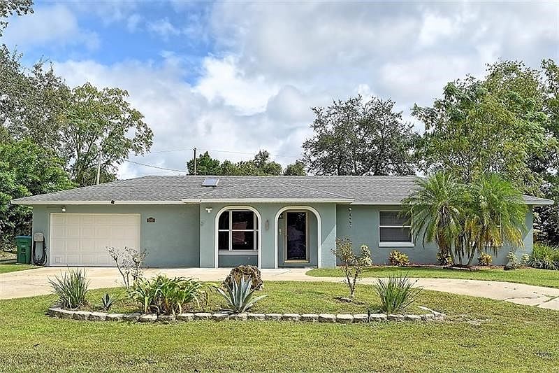 1st image of 1365 W Portillo Dr
