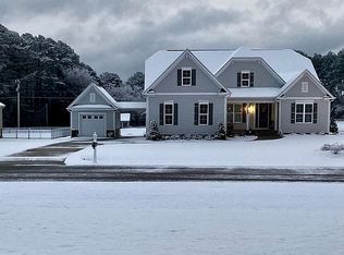 1220 Tin Barn Rd, Zebulon, NC 27597