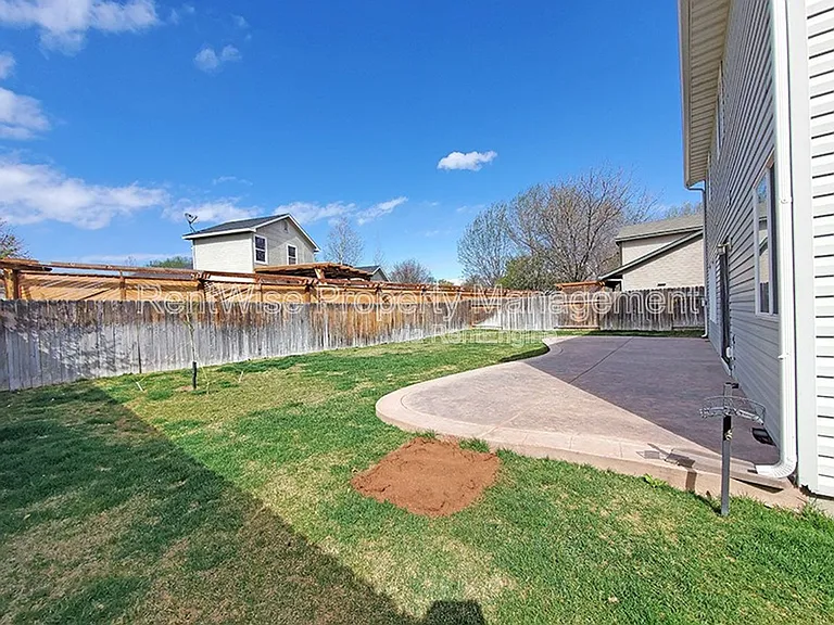 8260 W Dulcimer St — Photo 20