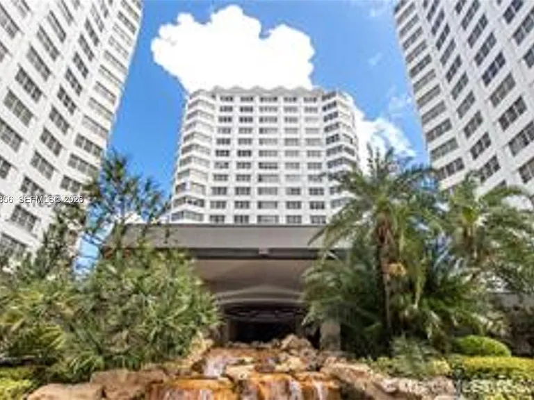 905 Brickell Bay Dr #2029 — Photo 40