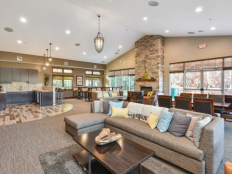 Bass Lake Hills Townhomes — Photo 6