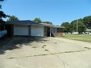 2nd image of 216-218 Joe St