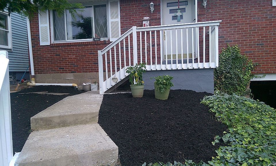 2nd image of 1330 2nd St NE