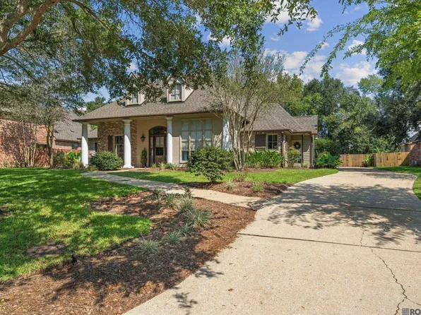 36194 Bluff Oaks Ave, Prairieville, LA 70769