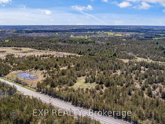 3rd image of 660 McCullough Rd