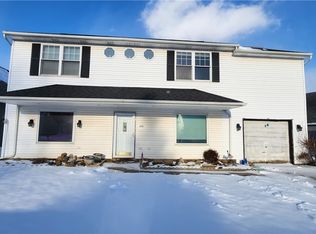 858 Marcie Dr, Cleveland, OH 44109