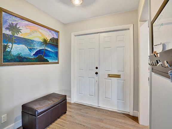 4th image of 216 Gleneagles Dr