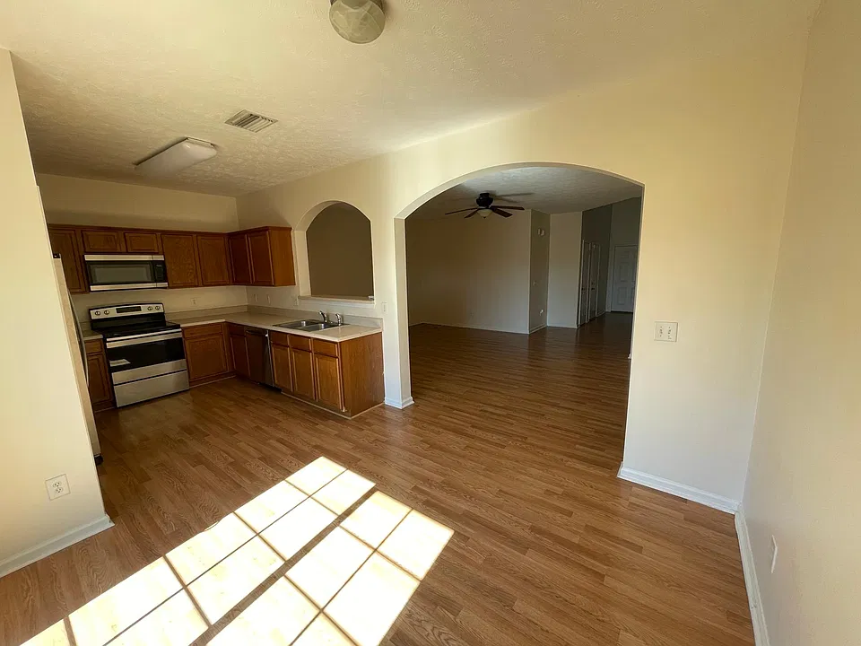 8532 Calistoga Way