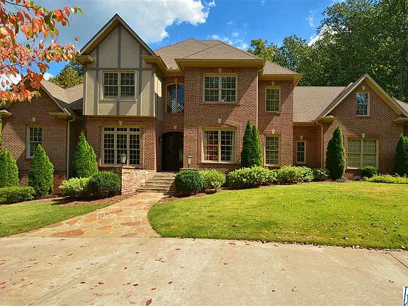 2nd image of 300 Stonegate Dr
