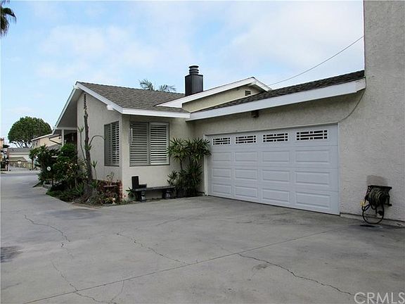5th image of 9601 San Juan Ave