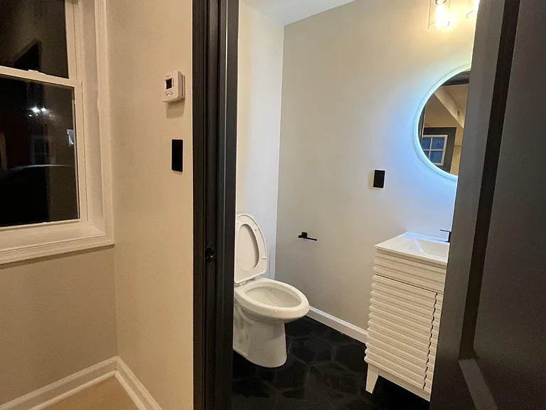 5000 Belair Rd #3 — Photo 9