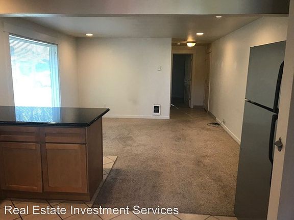 4th image of 521 N K St APT A