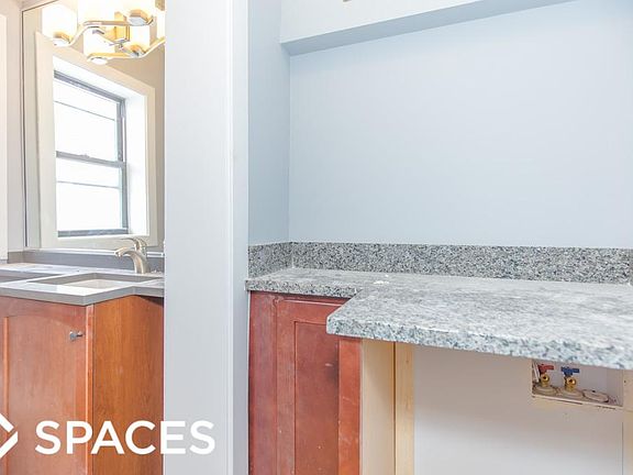5th image of 550 W Arlington # 807 Top Floor