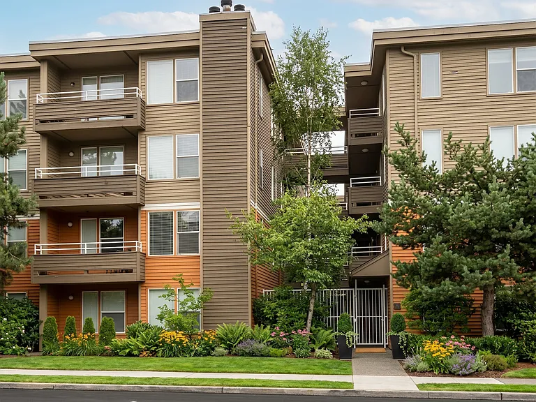 Westwood Court — Photo 3