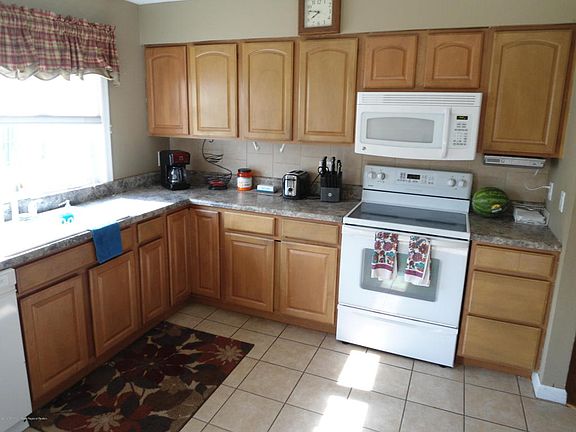 3rd image of 502 Cedarwood Dr