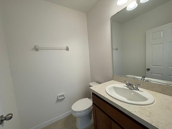 5th image of 5008 Greenbank Ln