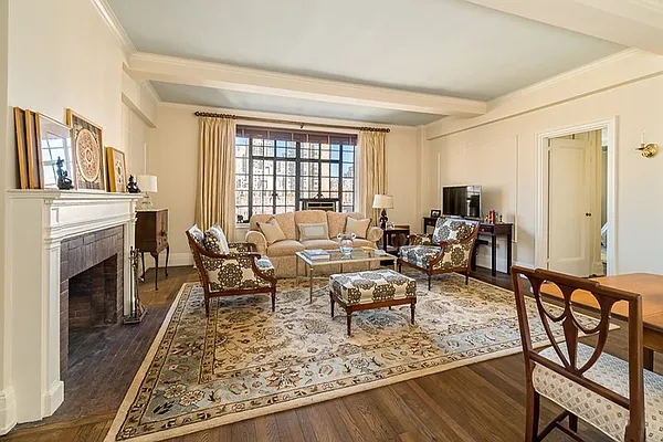 Sold by Fox Residential Group | media 11