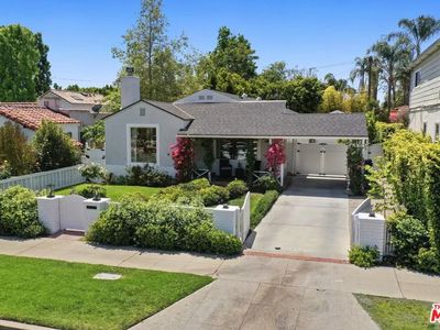 2207 Manning Ave, Los Angeles, CA, 90064