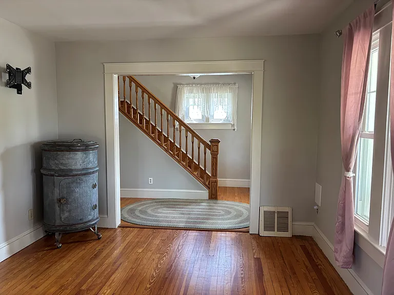 8 W Jarrettsville Rd — Photo 9