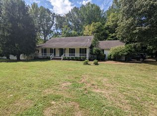 155 Sunset Ave, Camden, TN 38320