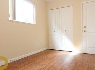 5624 Inverness St #1A, Vancouver, BC V5W 3P3