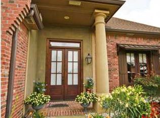 202 Lockhart Dr, Lafayette, LA 70508