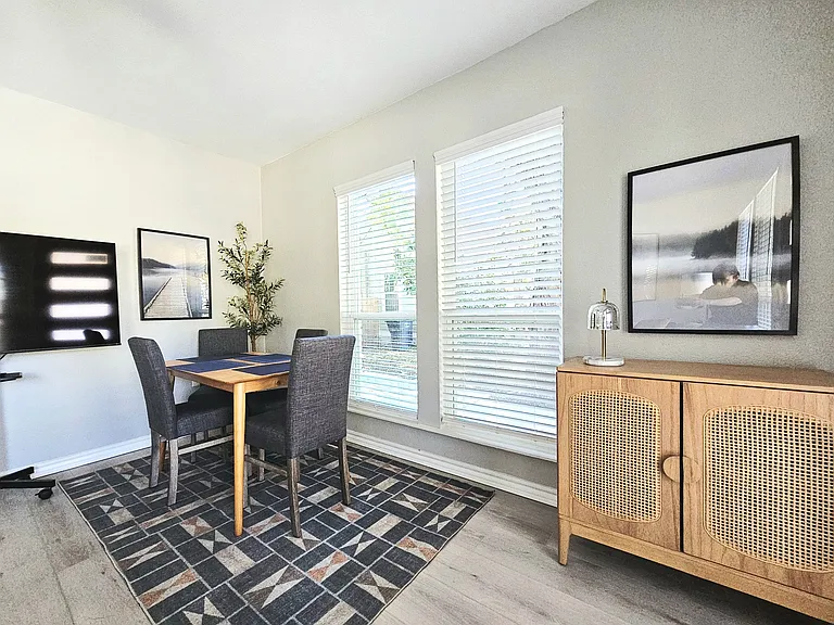 1241 Lowe St #1243 — Photo 51