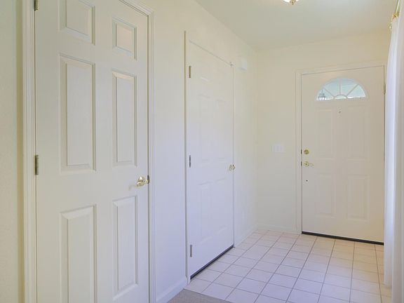3rd image of 3040 Granada Ct Unit 32