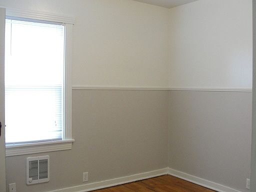 5th image of 204 NW 6th Ave
