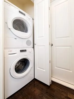 Rented by Icon Realty Management | media 7