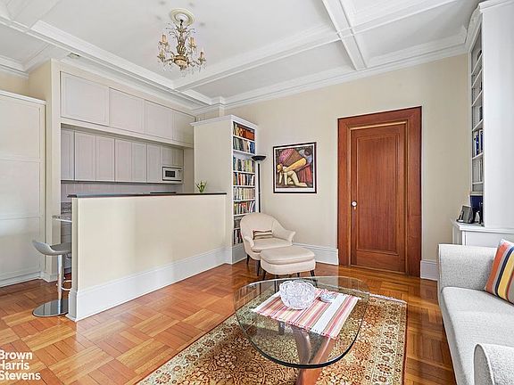 2nd image of 417 Riverside Dr APT 4D