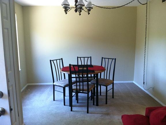 4th image of 1651 Mentor Ave APT 1612