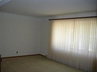 1673 Empire Rd, Wickliffe, OH 44092