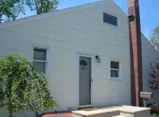 753 Middle Country Rd, Saint james, NY 11780