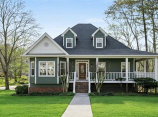 4614 Shumart Dr, Snellville, GA 30039