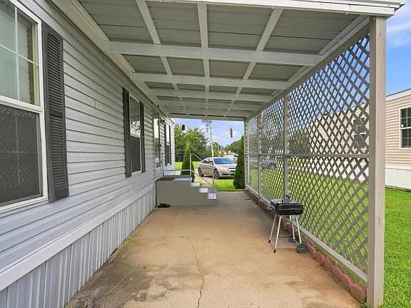 5th image of 14996 Pleasant Valley Rd