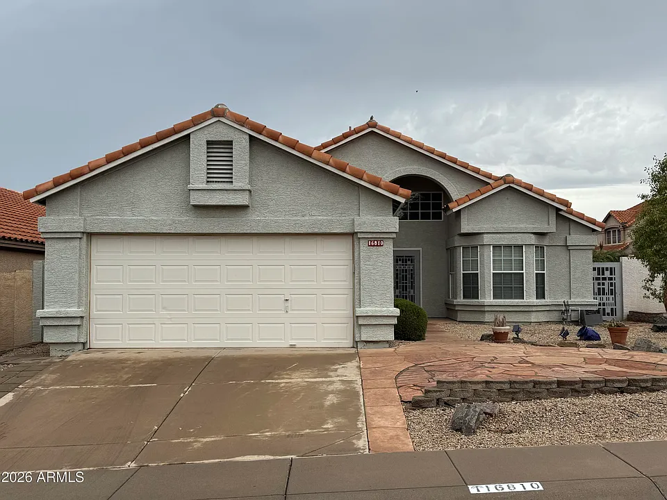 16810 S 13th Pl