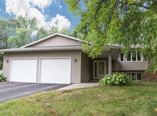 14435 40th Ave N, Plymouth, MN 55446