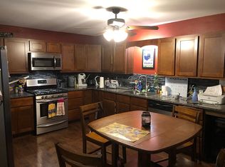245 S Clinton Ave, Bradley, IL 60915
