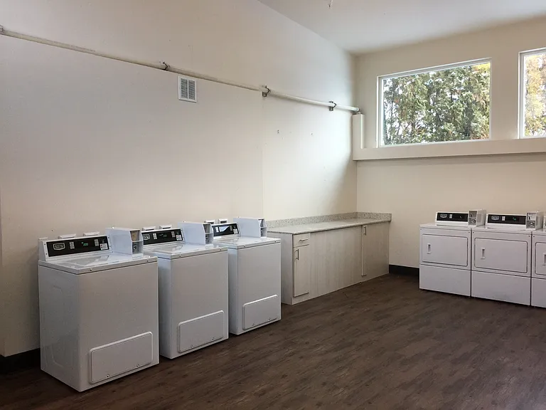 726 N Markeson St — Photo 13